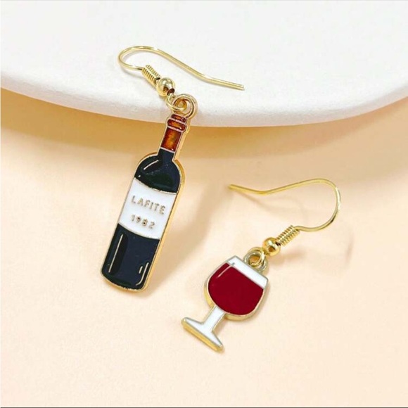 Wine Earrings - Picture 2 of 5